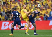 开云体育直播-关于罗马队在主场比赛中激战获胜，士气高昂的信息