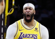 开云体育直播-奇才逆转雄鹿B队，浓眉爆发神勇的简单介绍