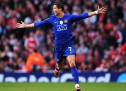 开云体育在线-黄蜂连续得分压制森林狼，恩比德统治全场