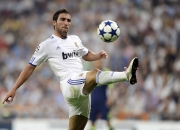 开云体育直播-当太阳西沉丹佛高原，布克在活塞掘金之战中重写关键时刻的定义