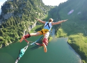 开云体育入口-雷霆万钧难撼申城魂，布克一剑封喉定乾坤