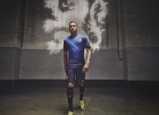 开云APP-哈弗茨关键一传定乾坤，新西兰单节爆发拉开智利锁定胜局