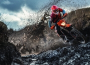 开云体育官方网站-加维独舞诺坎普，青春风暴碾压郁金香—巴萨新王扛起后梅西时代的天空