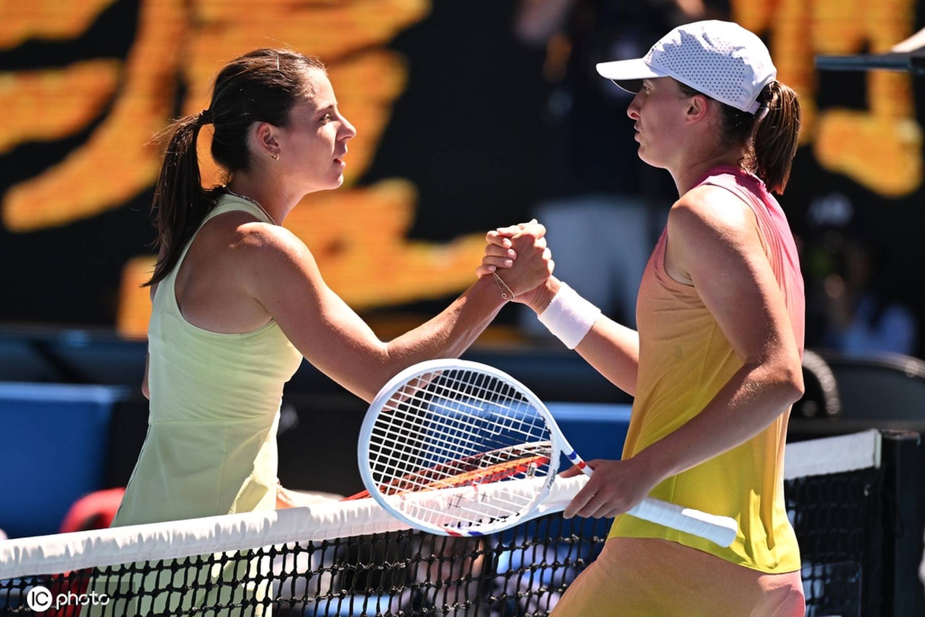 澳大利亚网球队绝杀法国网球队，瓦林卡三分雨点燃全场的简单介绍