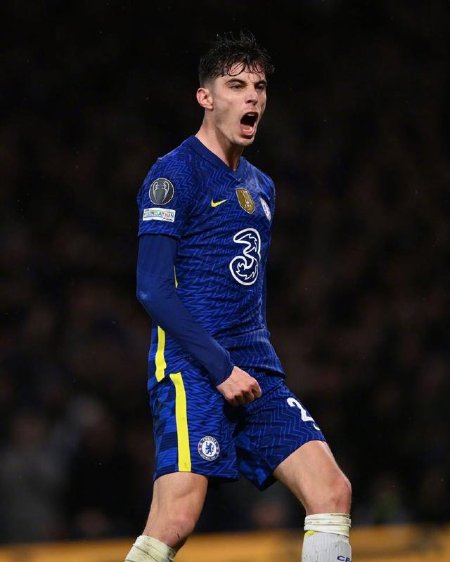 包含那不勒斯翻盘切尔西，本泽马绝境逆转的词条