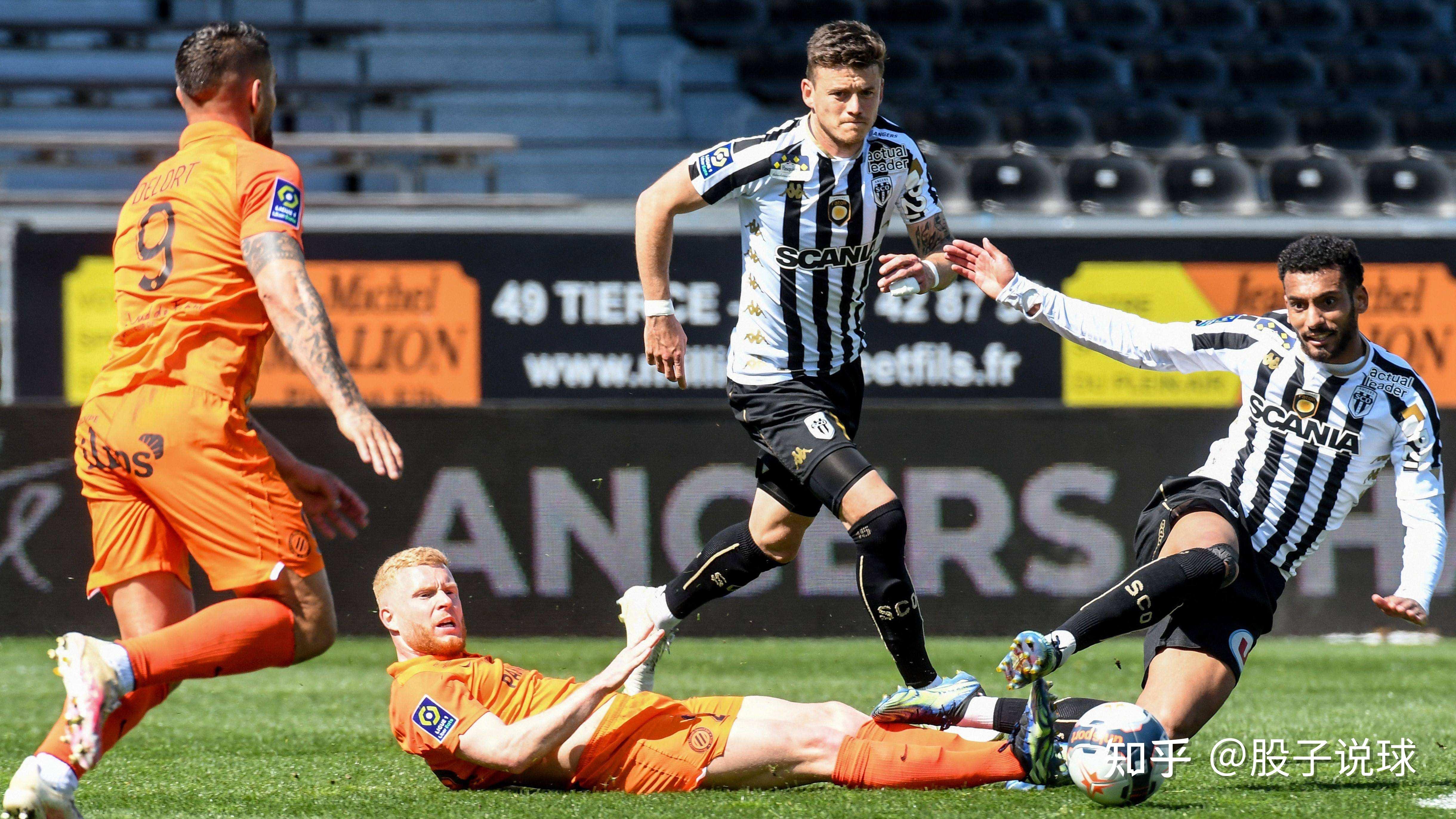 安格斯斩获宝贵3分，全队士气高涨