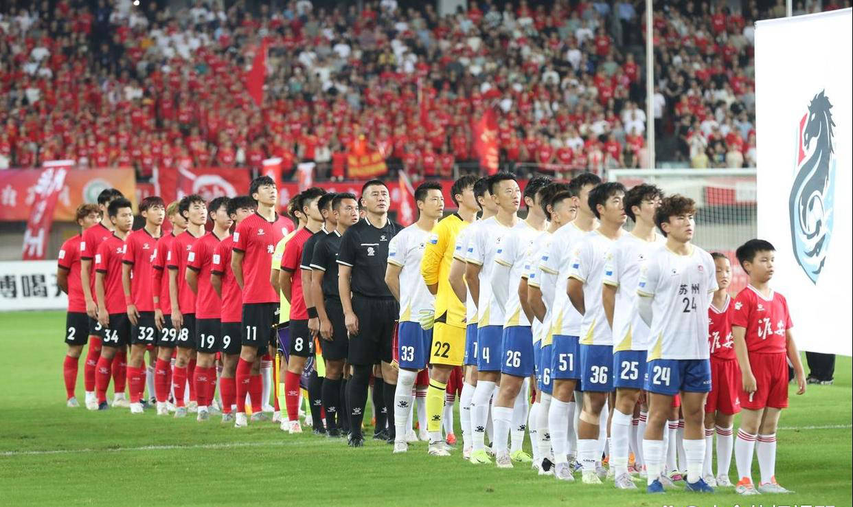 包含球员实力大比拼，唇枪舌剑不可避免！的词条