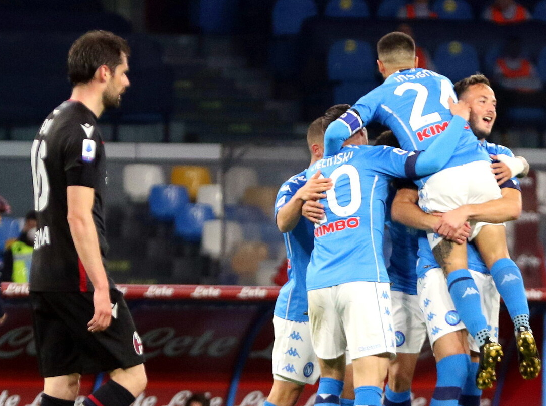 包含西班牙客场战胜波斯尼亚，积分榜领先的词条