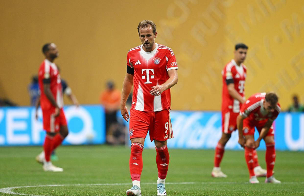 拜仁慕尼黑横扫对手晋级欧冠四强的简单介绍