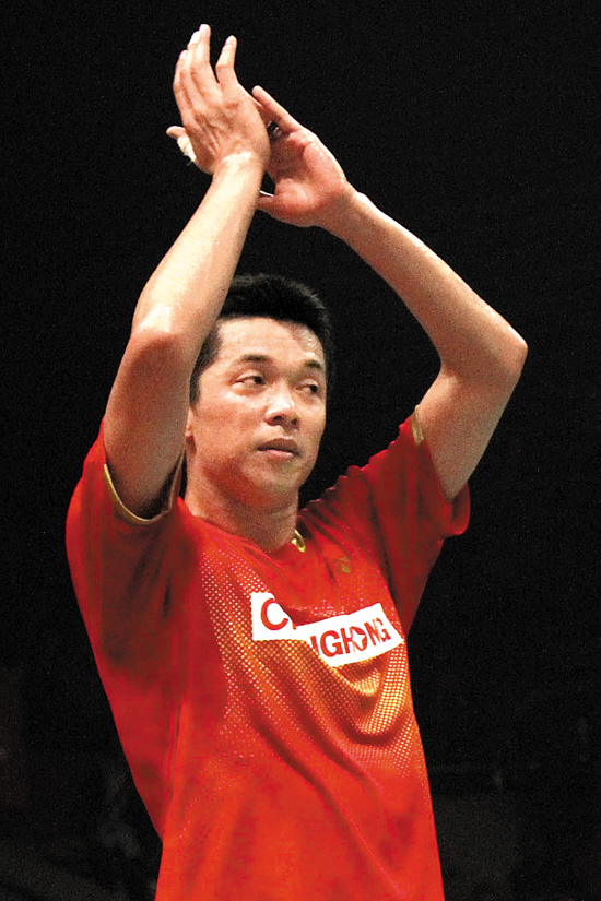 包含英格兰羽毛球队轻取印度羽毛球队，陶菲克高光表现的词条