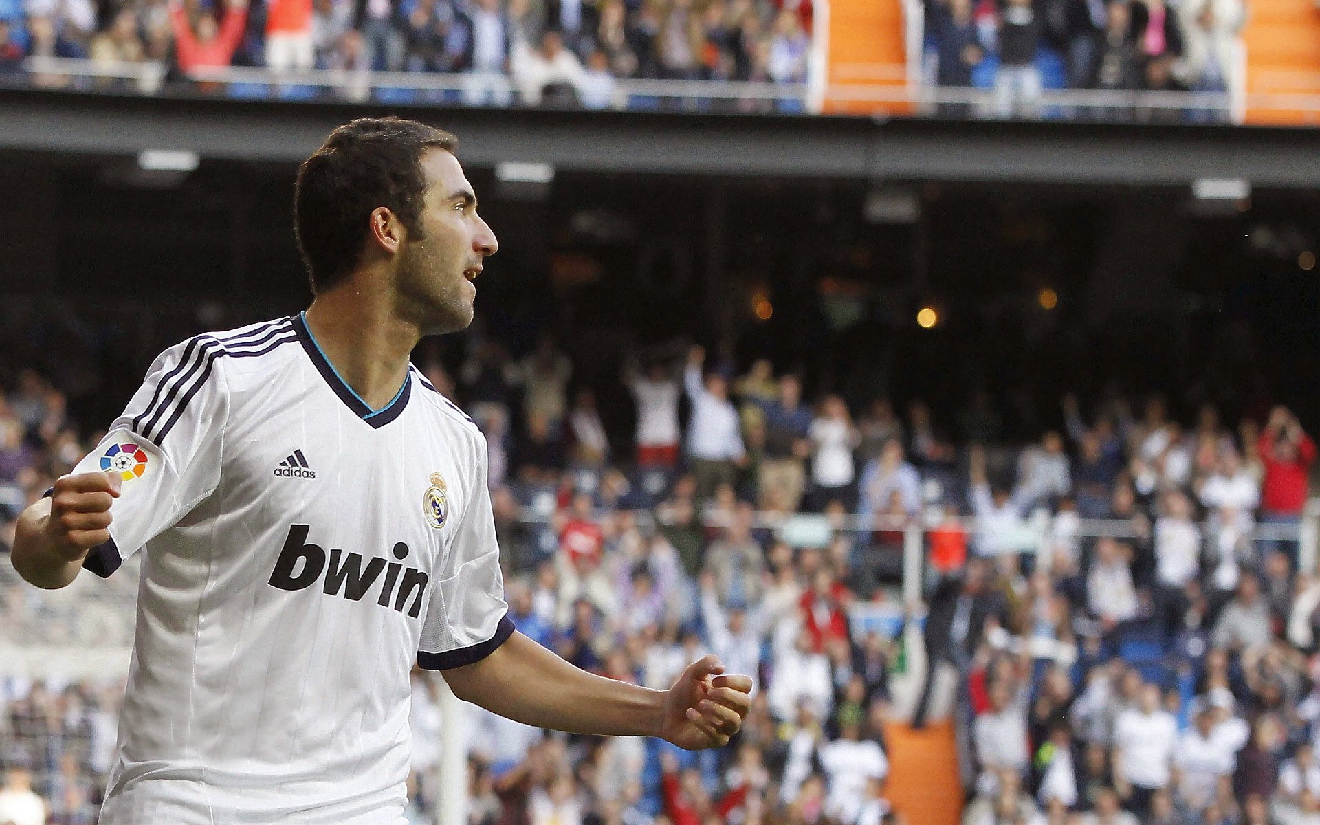 卡马文加风暴，沙特防线在乌克兰天才面前的崩溃