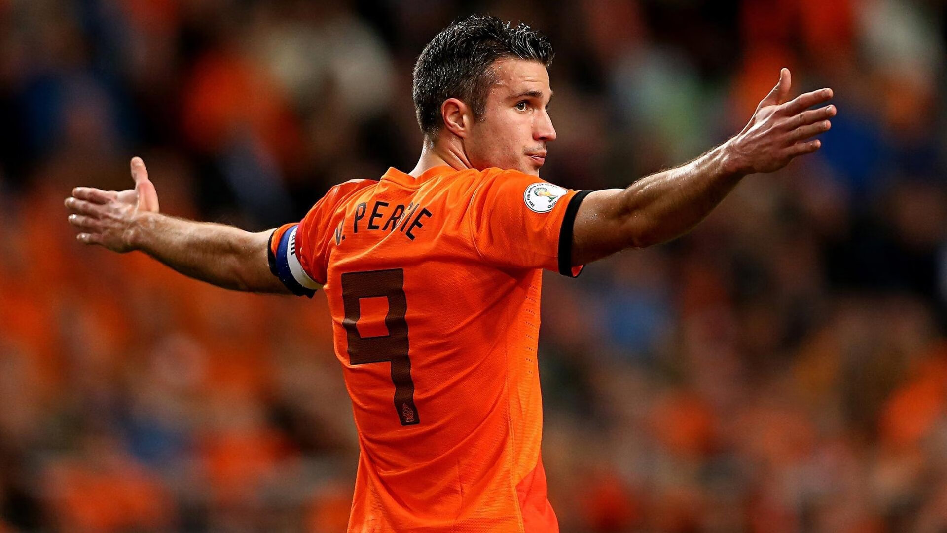 沙漠绿茵的王者游戏,卡塔尔战术制霸埃及,范戴克化身关键先生